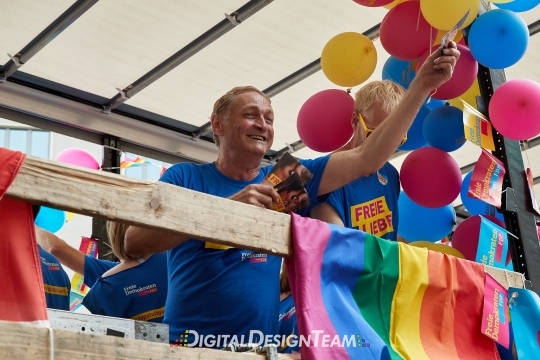 DigitalDesignTeamX2087684