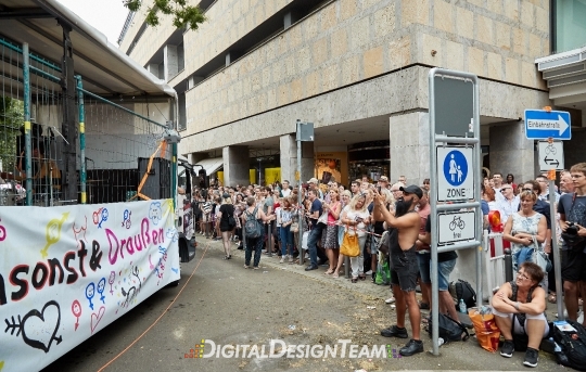 DigitalDesignTeamX2087825