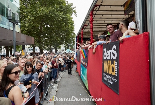 DigitalDesignTeamX2087849